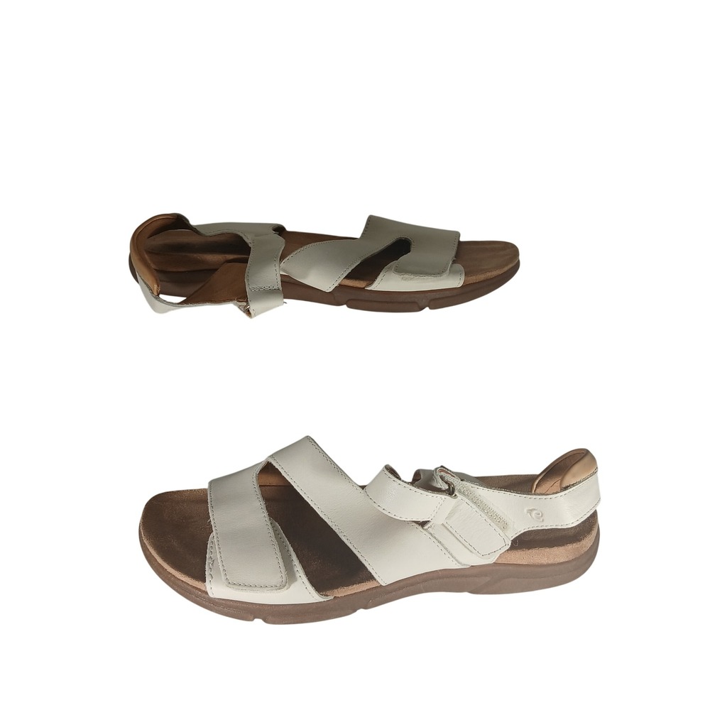 Easy Spirit Semavey Sandal 9M White Leather Strappy Comfort Walking Z1004